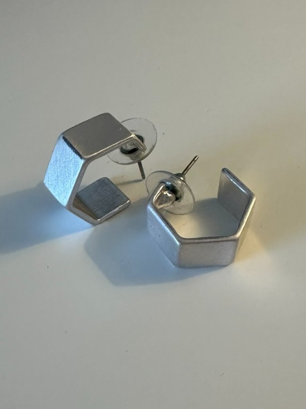 NEW Palmetto Moon 0.75" Hexagon Hoop Earrings - Matte Silver